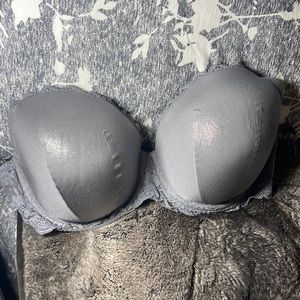 Victoria’s Secret Dream Angels Demi Lined bra